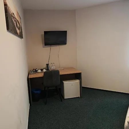 Tyrapol - Izby Hotell 2*