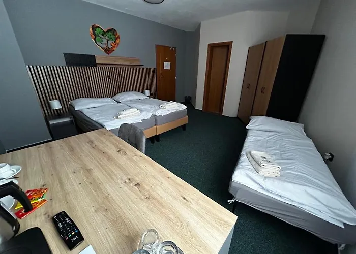 Tyrapol - Izby 호텔